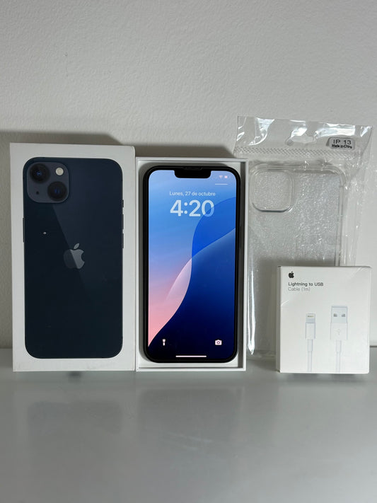 Combo iPhone 13 100% 128GB + Accesorios.