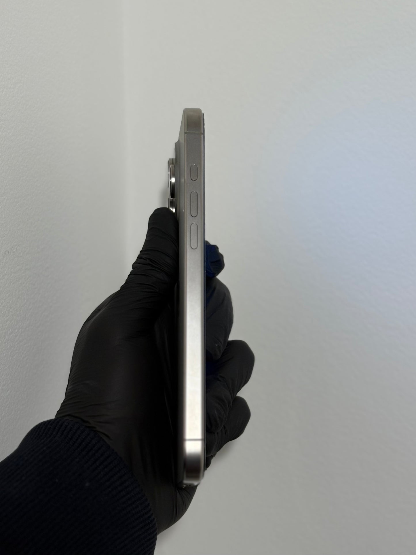 Apple iPhone 16 Pro Max (256GB) Open Box - Titanio Natural