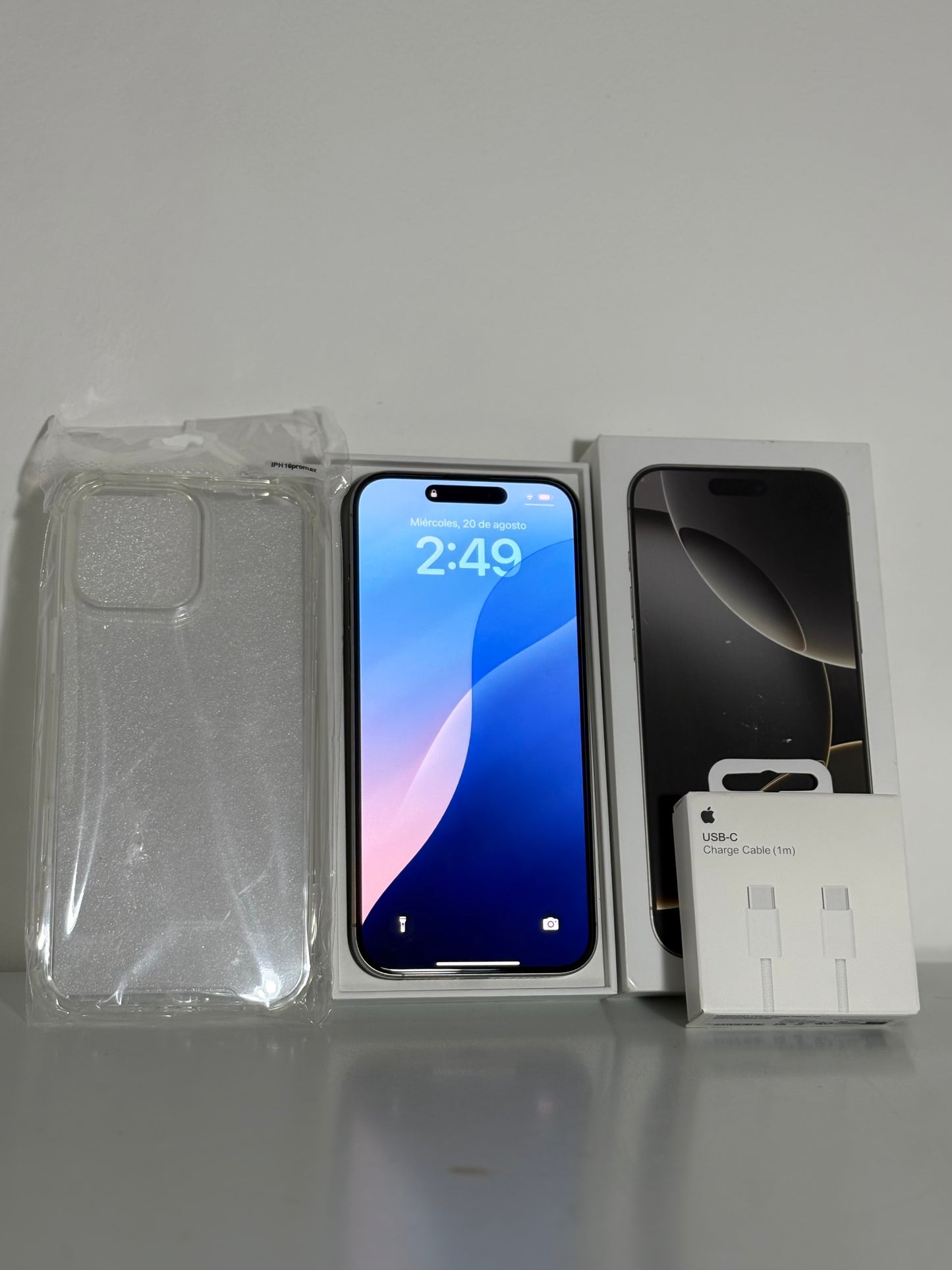 Combo Apple IPhone 16 Pro Max 256GB Natural Open Box + Accesorios