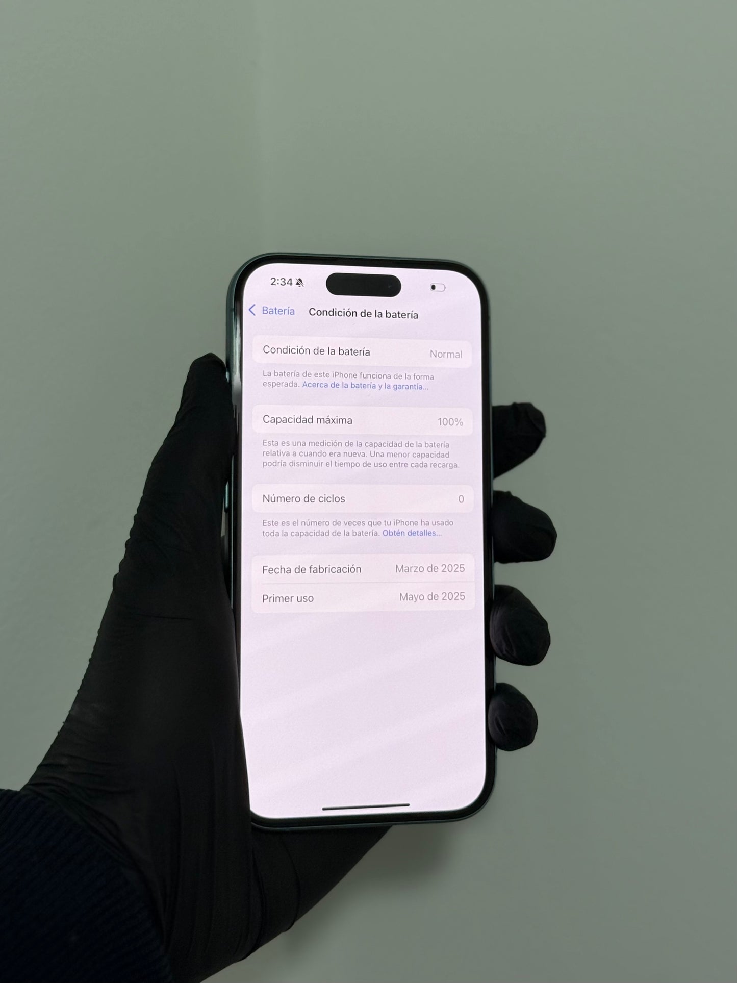 Apple iPhone 16 (128GB)Open Box - Teal