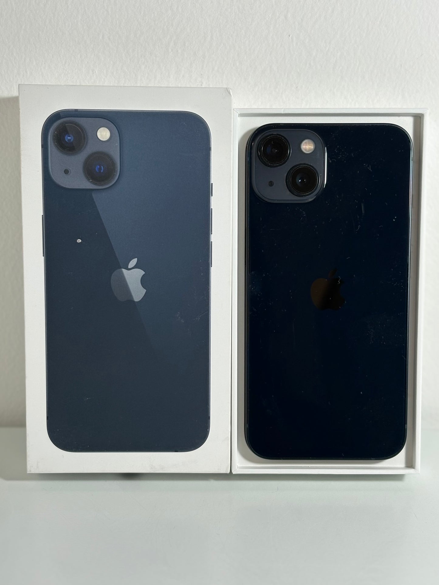 Apple iPhone 13 100% 128GB MediaNoche - Open Box.