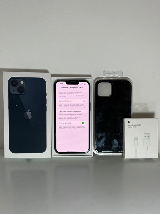 Combo iPhone 13 100% 128GB + Accesorios