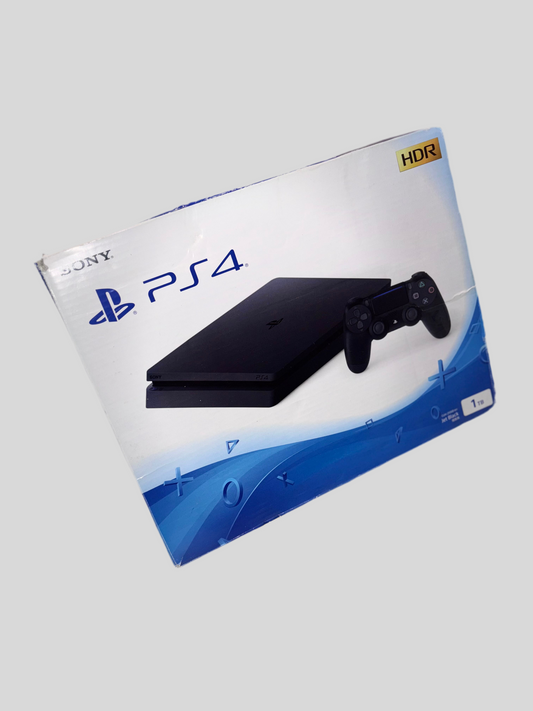 PS4 1TB CON USO PREVIO