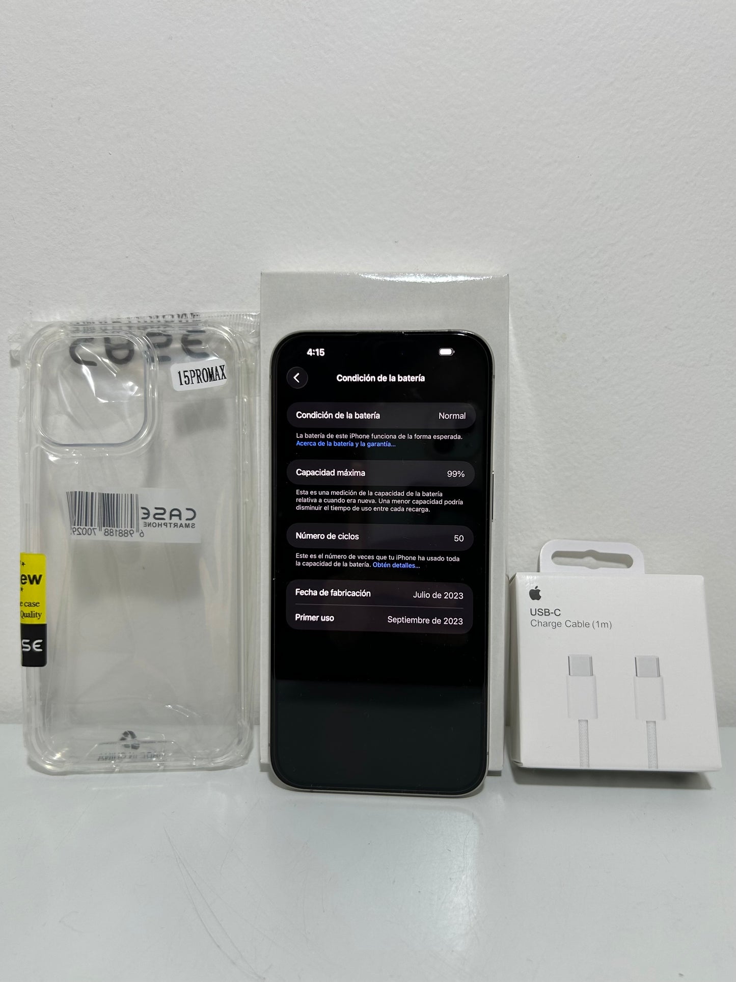 Combo iPhone 15 Pro Max 256GB 98% + Accesorios.