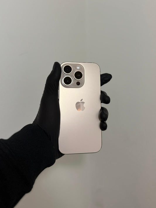 IPHONE 16 PRO 256GB 100% USADO TITANIO DESERT.