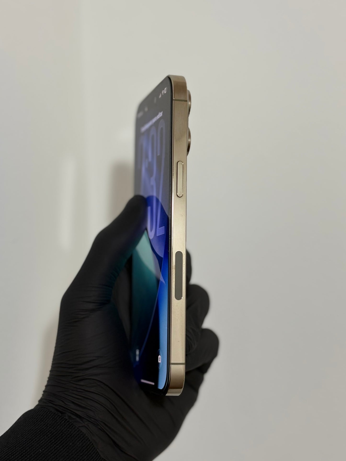 Apple iPhone 14 Pro Max 100% 128GB - Usado - Dorado